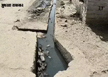 “પાણી ગંદુ આવે છે ને ગટરો ઉભરાય છે, ચૂંટણીમાં જોઈ લેશું!” : થરાદની જનતાનો નેતાઓ સામે ભારે રોષ | Thar…