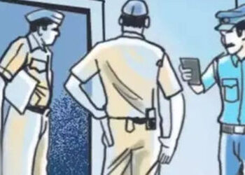 કઠવાડા અને ઇસનપુરમાં પરિવાર ધાર્મિક સ્થળે ગયું મકાનમાંથી રૃા. ૧૫.૮૫ લાખની મતા ચોરાઇ | Iwe lon Kathwa…