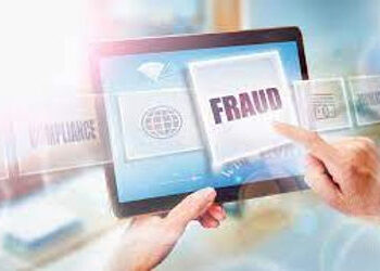 કર્મચારીએ વાહન બુકીંગના ૨૫ લાખ રૂપિયા બારોબાર લઇ છેતરપિંડી કરી | auto dealer employee duped 25 lakh …