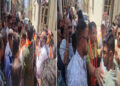વડોદરામાં ઢોલ-નગારા સાથે પ્રચારમાં નીકળેલા ભાજપના ઉમેદવારોને મતદારોએ ઘેર્યા : ઉગ્ર બોલાચાલી | Voters…