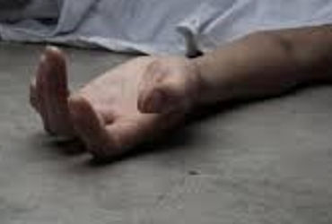 એક્સપ્રેસ હાઇવે પરથી સિનિયર સિટિઝનની લાશ મળી | Senior citizen’s body found on expressway