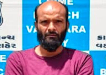 યાકુતપુરા વિસ્તારમાં બે ભાઇઓ પર હુમલાના બનાવમાં બિચ્છુ ગેંગનો અશફાક પકડાયો | Ashfaq of Bicchu gang a…