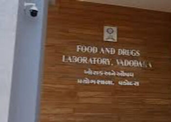 મેદસ્વીતા ઘટાડવા માટે ગેરકાયદે વેચાતા ઇન્જેક્શનો | Illegally sold injections to reduce obesity