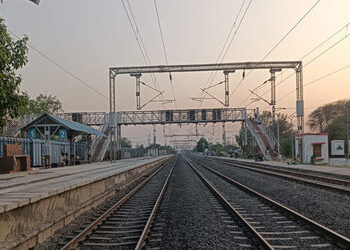 બુલેટ ટ્રેન પ્રોજેક્ટના કારણે આજે વડોદરા વિભાગની અનેક ટ્રેનો પ્રભાવિત | Many trains in Vadodara divi…