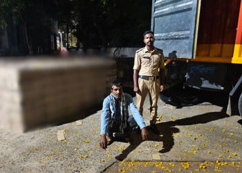 અમદાવાદ: ટીવીના આડમાં લઈ જવાતો રૂ. 67 લાખનો વિદેશી દારૂ ઝડપાયો, એકની ધરપકડ | Ahmedabad PCB Seizes Li…