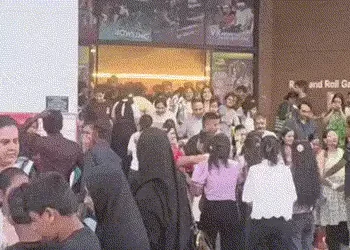 રાજકોટમાં ફનબ્લાસ્ટ ગેમઝોનમાં ભીષણ આગ, ઘટનાના પગલે નાસભાગ મચી, કોઈ જાનહાનિ નહીં | Massive Fire Break…