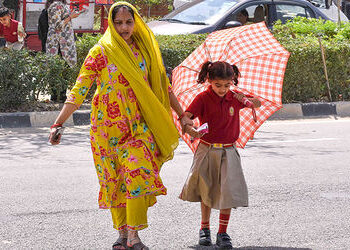 ગરમીનો પ્રચંડ કહેર: કેન્દ્ર સરકારની દેશવ્યાપી એડવાઈઝરી જાહેર, UP-રાજસ્થાન મોડલ અપનાવવા નિર્દેશ | gov…