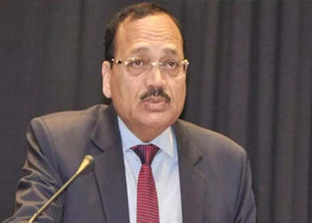 ઓવરસ્માર્ટ ન બનો..: જસ્ટિસ સૂર્યકાંત વકીલ પર કેમ ભડક્યા? | Don’t be oversmart Why did Justice Surya …