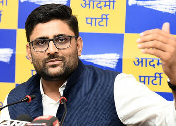 ગોપાલ ઇટાલિયાના ગઢમાં કોંગ્રેસ સાફ! 18માંથી 11 બેઠકો જીતીને તાલુકા પંચાયત કબજે કરી | AAP Wins Visava…