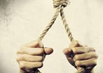 વિડિયો બનાવી સગીરે પોતાના ઘરે આપઘાત કર્યો | Emon sarafo a pwisin nielo inisin lon imwan mwirin an fo…