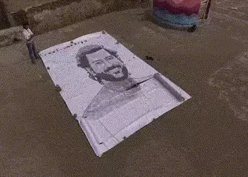 VIDEO | વાપીના યુવા કલાકારની કમાલ, ધોની માટે દમણમાં બનાવ્યું ‘મહાકાય’ સ્કેચ, જોતા જ રહી જશો! | Vapi …