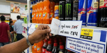 સોફ્ટ ડ્રિંક્સ પરનો GST 28 થી વધારીને 40 ટકા કરાયો; પણ ભાવ નહીં વધે! જાણો કેમ? | india gst rate hike…