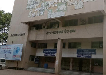 વડોદરા જિ.પંચાયતમાં હોદા માટે સેન્સ પ્રક્રિયા હાથ ધરાઈ | Sensation process conducted for posts in Va…