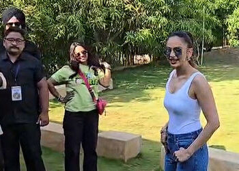 VIDEO: સાસણ ગીરમાં અભિનેત્રી રકુલ પ્રીત સિંહે નિયમો તોડ્યા? વાઈરલ વીડિયો બાદ વન વિભાગની સ્પષ્ટતા | R…