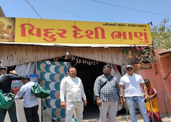 જામનગર નજીકની રિસોર્ટ આગ દુર્ઘટના બાદ તંત્ર સક્રિય : એક સપ્તાહમાં 18 હોટલ-રેસ્ટોરન્ટ સીલ કરાઈ | 18 h…