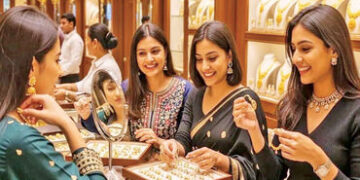 બે દિવસમાં જ સોનાના વેચાણમાં 20%નો નોંધપાત્ર વધારો જોવાયો | Gold sales saw a significant increase of…