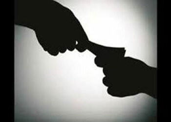 Bribe demand case filed against then Mamlatdar of Ghogha and his driver