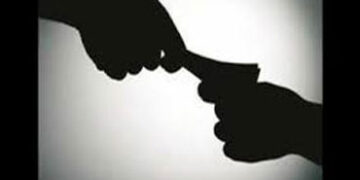 Bribe demand case filed against then Mamlatdar of Ghogha and his driver