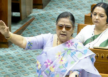 મમતા બેનર્જીને મોટો ઝટકો: TMC ના ફાયરબ્રાન્ડ સાંસદ કાકોલી ઘોષનું રાજીનામું, ભ્રષ્ટાચાર અને ગુનાખોરીન…