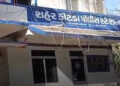 મેમ્કો પાસે ૧૪ વાહનોમાં તોડફોડ કરીને આતંક મચાવતા લોકોમાં ભય | Ekkewe atake mwen mesen aramas pwe rep…
