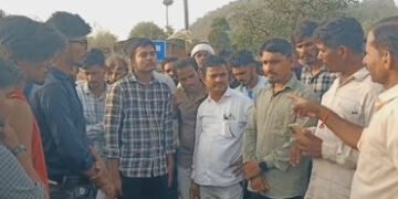 છોટાઉદેપુર: કવાંટ-નસવાડીમાં હાઈડ્રો પ્રોજેક્ટ સામે 24 ગામોનો વિરોધ, સર્વે કરવા આવેલા અધિકારીઓને ભગાડ…