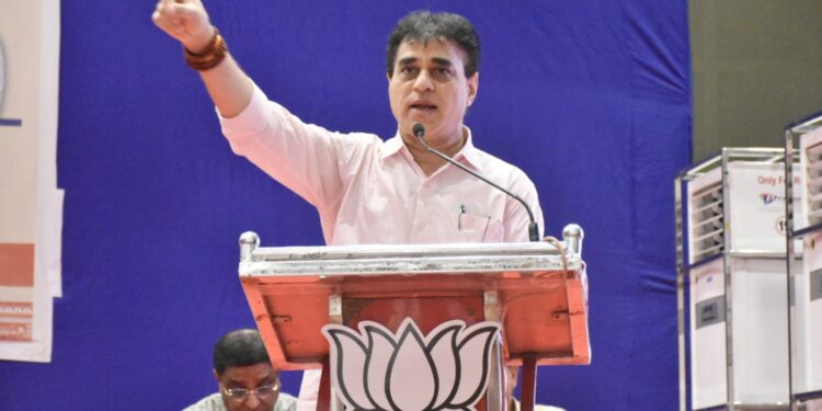 માં શારદા ભવન ટાઉન હોલ અંક્લેશ્વર ખાતે જિલ્લાના પ્રભારી મંત્રીશ્રી પ્રફુલ્લ પાનસેરીયાના અધ્યક્ષસ્થાન…