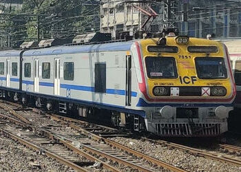 ચોમાસા અગાઉ રેલવે વિભાગનો મોટો નિર્ણય, દક્ષિણ ભારત તરફ જતી 24 ટ્રેનોના સમય બદલાયા | Gujarat Train Al…