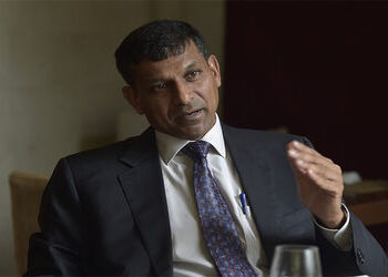 ‘કંઈક તો ગરબડ છે…’, GDP ગ્રોથના આંકડાઓ પર પૂર્વ RBI ગવર્નર રઘુરામ રાજને ઊઠાવ્યા સવાલ | Raghuram Ra…