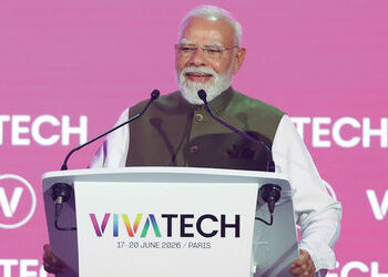 ‘12 વર્ષમાં ભારતનો વિકાસ બમણો થયો’, PM મોદીનું પેરિસમાં ભારતીય સમુદાયને સંબોધન | PM Modi In Paris: I…
