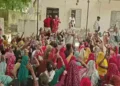 “અમારી બહેનો આતંકવાદી નથી!”: 4 મહિનાથી ઇન્સેન્ટિવ ન મળતા આશા વર્કરોનો આક્રોશ, પોલિયો કામગીરીનો બહિષ્…