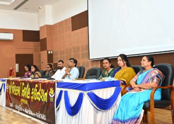 વિશ્વકર્મા પંચાલ લુહાર સમાજના પ્રથમ ઐતિહાસિક મહિલા અધિવેશન અંતર્ગત અમદાવાદ ખાતે પૂર્વ તૈયારી મિટિંગ …