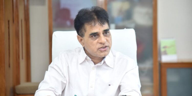 ચાંદીપુરા વાયરસના નિયંત્રણ માટે ગાંધીનગર ખાતે આરોગ્ય મંત્રીશ્રીની અધ્યક્ષતામાં યોજાઈ સમીક્ષા બેઠક