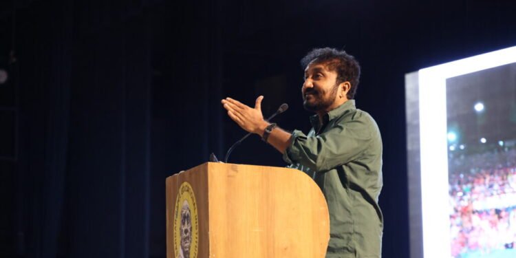 ‘મિશન કામયાબ’ સાથે સફળતાની નવી ઉડાન: પદ્મશ્રી આનંદ કુમારે સરદાર પટેલ સ્કૂલના વિદ્યાર્થીઓમાં જગાવી સફ…