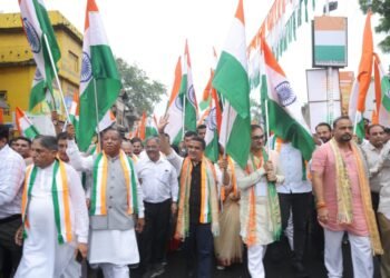 અમદાવાદ શહેરમાં દેશભક્તિના રંગે રંગાઈ ભવ્ય ‘તિરંગા યાત્રા