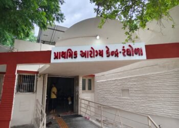 રંઘોળા PHCમાં બે મહિનાથી CBC મશીન બંધ, આરોગ્ય સેવા ખાડે