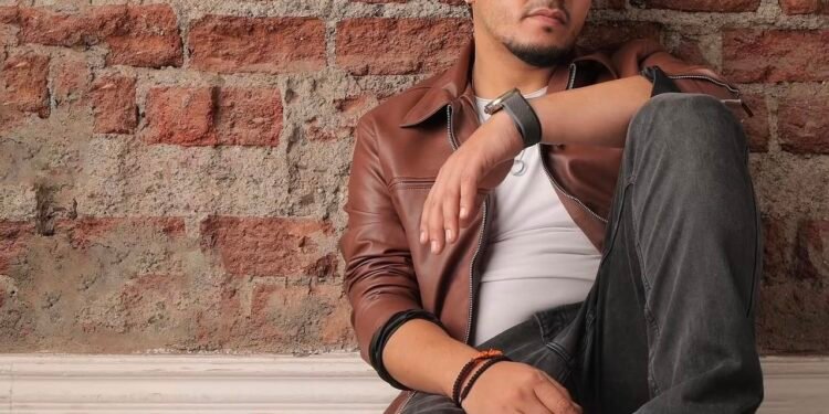 Dev Negi, Bollywood’s Reigning King of Party Anthems, Turns Up the Energy with “Thummak Thummak” fro…