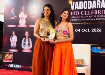 Rampwalk Grand Celebrity Award Show Held in Vadodara