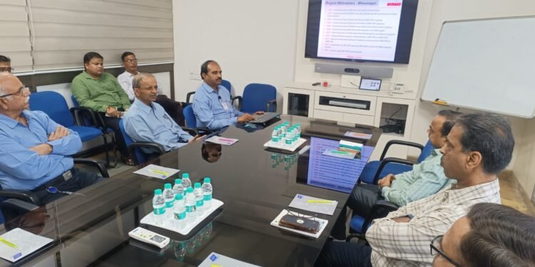 DRM ભાવનગરની Nirma Limitedના પ્રતિનિધિઓ સાથે બેઠક, મહુવામાં સિમેન્ટ લોડિંગ શરૂ કરવા અને માલ પરિવહન વ…