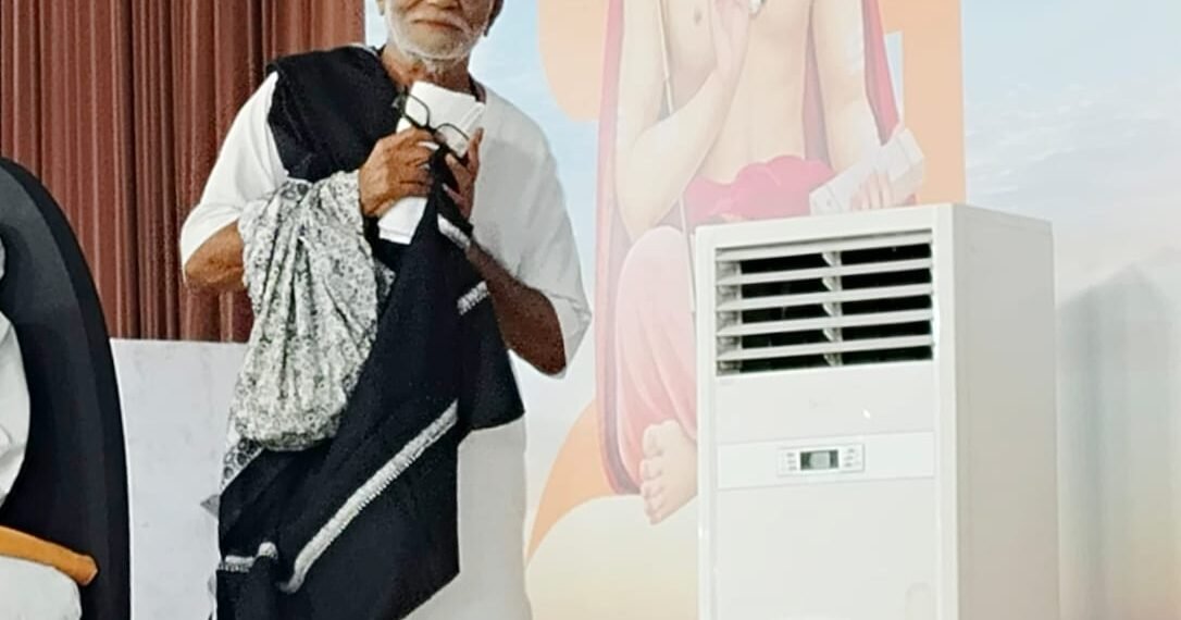 ભારત એટલે માત્ર નકશો નહીં, ‘ભારત પુરુષ’ છે પૂ. મોરારિબાપુ