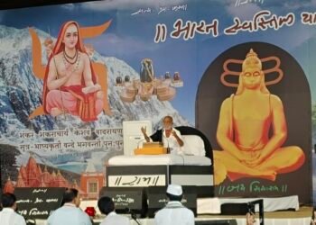 વૈષ્ણોદેવી, અમરનાથ, શંકરાચાર્યજી અને કશ્યપ ઋષિ એ આ ક્ષેત્રના સ્વસ્તિક : શ્રી મોરારિબાપુ